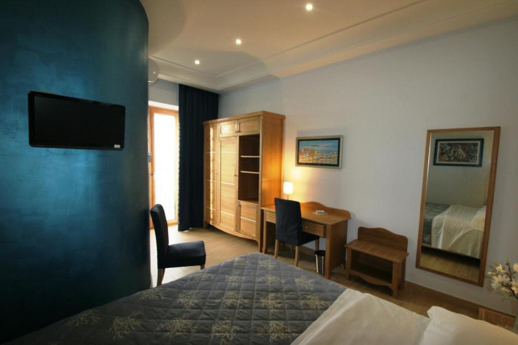 B&B Dea Fortuna Bacoli Exteriör bild